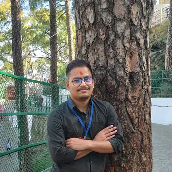 Ashutosh Sahu  Tutor From Amausi Lucknow