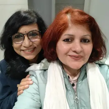 Anamika Mishra English Home Tutor in Aliganj Lucknow with 25 Years Experience