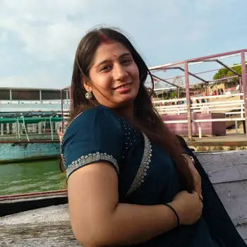 Shreshti Mishra Maths Home Tutor in Barha Lucknow with 3 Years Experience