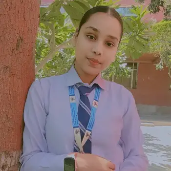 Riya yadav Maths Home Tutor in Faizabad Road Lucknow with 1 Years Experience