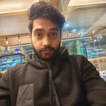 utkarsh Maurya Tutor From Aliganj Lucknow