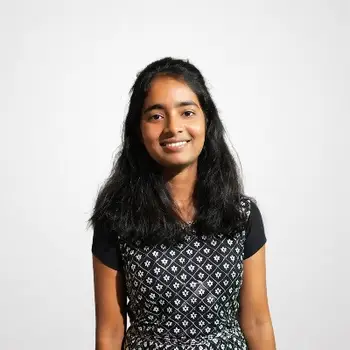 Komal Maths Home Tutor in Aliganj Lucknow with 1 Years Experience