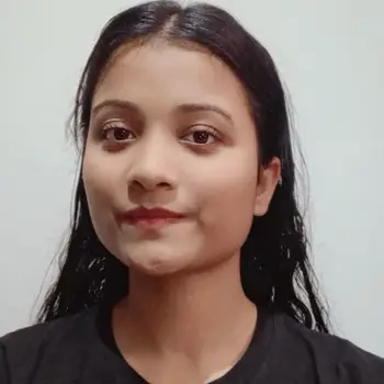 Kashish Agrahari Tutor From Aliganj Lucknow