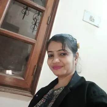 Shruti Srivastava  Tutor From Ganesh Ganj Lucknow