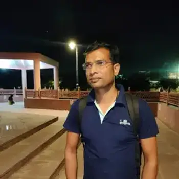 Shiv Sagar Tutor From Alambagh Lucknow
