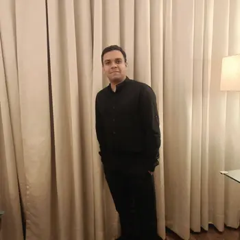 Mohit Tandon  Tutor From Indira Nagar Lucknow