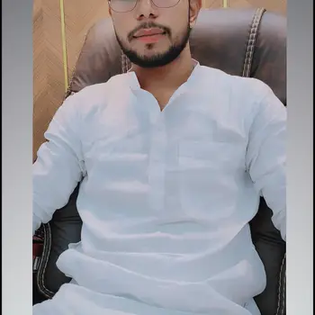 Ramsharan mishra Accountancy Home Tutor in Alambagh Lucknow with 2 Years Experience