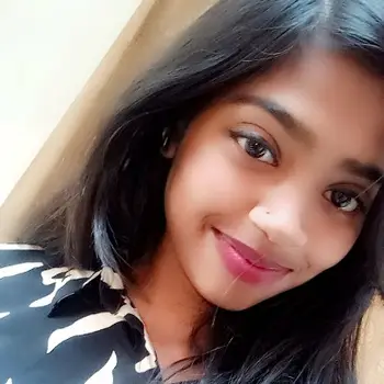 Anshika Srivastava Geography Home Tutor in Kursi Road Lucknow with 5 Years Experience