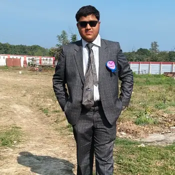 Kartik vaid Maths Home Tutor in Jankipuram Lucknow with 1 Years Experience