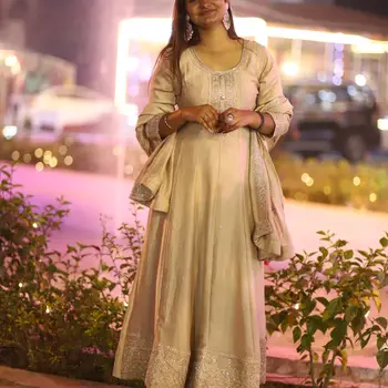 Khushi Yadav Maths Home Tutor in Gomti Nagar Lucknow with 2 Years Experience