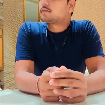SHIVAM DUBEY Tutor From Vibhuti Khand Lucknow