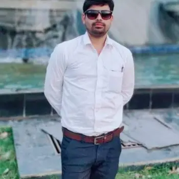 Ajay shankar Tutor From Chinhat Lucknow