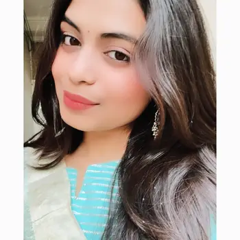 Manvi Maddhesiya Maths Home Tutor in Dalibagh Colony Lucknow with 1 Years Experience