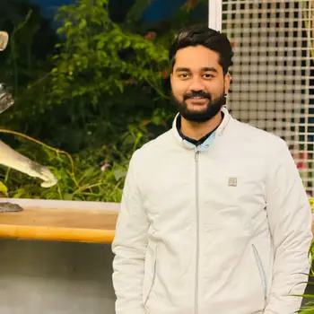 Aditya Vijay Singh Tutor From Jankipuram Lucknow