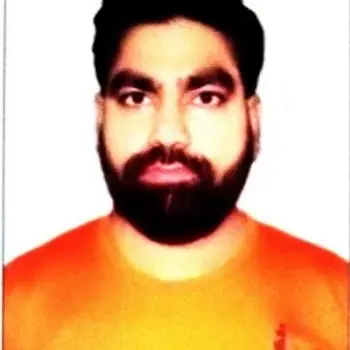 shahabaj ahamad Tutor From South City Lucknow