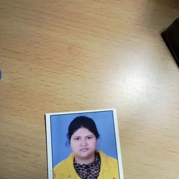 Nitya Srivastava Maths Home Tutor in Jankipuram Lucknow with 7 Years Experience