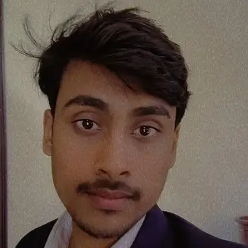 Lakshya pandey Maths Home Tutor in Ahmamau Lucknow with 5 Years Experience