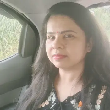 Astha Shukla  Tutor From Gomti Nagar Lucknow