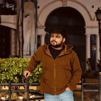 Vivek Yaduvanshi Tutor From VIP Road Lucknow