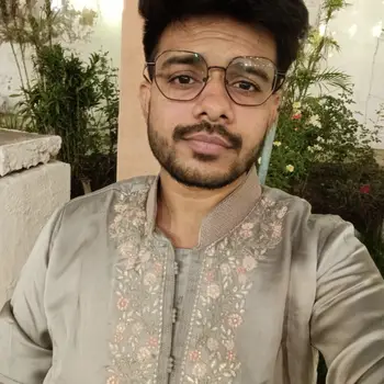 Sanket rai Maths Home Tutor in Vrindavan Yojana Lucknow with 2 Years Experience