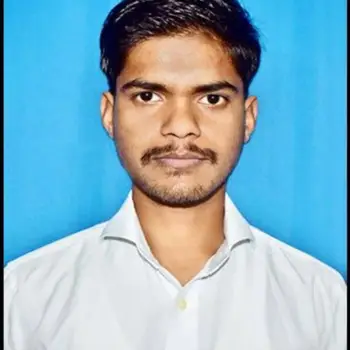 Vishal Patel  Tutor From Balaganj Lucknow