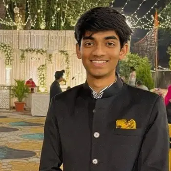 Lakshya lal sharma Tutor From Aashiana Lucknow