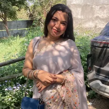 Ananya yadav Biology Home Tutor in Keshav Nagar Lucknow with 4 Years Experience