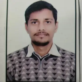 Pankaj Prajapati Maths Home Tutor in Telibagh Lucknow with 3 Years Experience