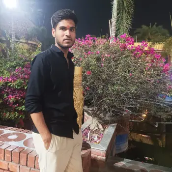 Abhishek yadav Maths Home Tutor in Sitapur Road  Lucknow with 1 Years Experience