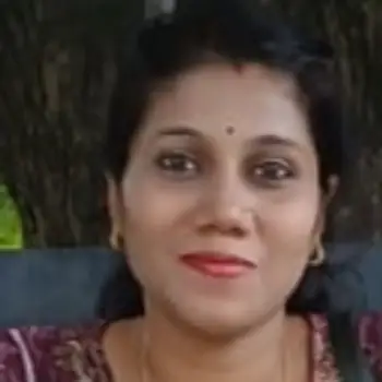 Komal Baranwal  Tutor From Gomti Nagar Lucknow