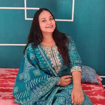 BABITA GUPTA Maths Home Tutor in Aliganj Lucknow with 2 Years Experience
