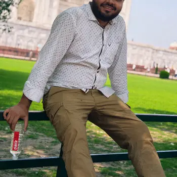 Aditya Kumar Shukla Physics Home Tutor in Indira Nagar Lucknow with 2 Years Experience