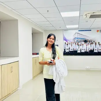 Akshita Shrivastava – Female Home Tutor in Chinhat Lucknow | Biology Tuition with 2 Years Experience