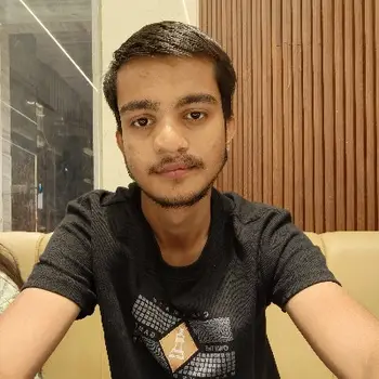 Aditya Yadav Maths Home Tutor in Lucknow Cantonment Lucknow with 1 Years Experience