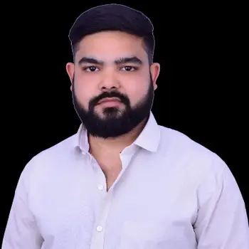 Shubham Tiwari Maths Home Tutor in BKT Lucknow with 10 Years Experience