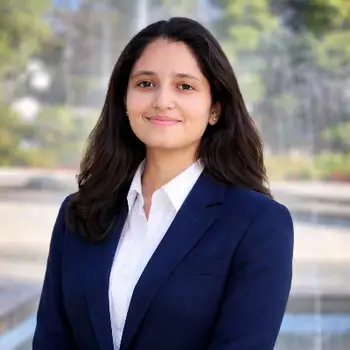 Priyanshi English Home Tutor in Rae Bareli Road Lucknow with 3 Years Experience