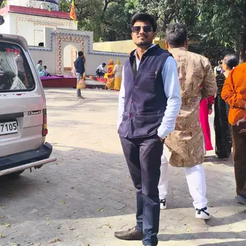 VIBHANSHU GUPTA Maths Home Tutor in Alambagh Lucknow with 5 Years Experience