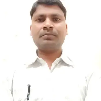 Sanjay prajapati Maths Home Tutor in Kursi Road Lucknow with 4 Years Experience