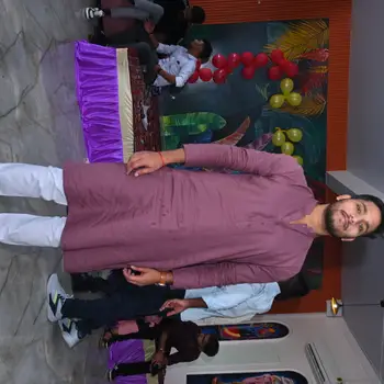 Devansh Shukla Tutor From Indira Nagar Lucknow