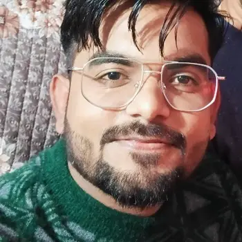 Dayanand Saini Maths Home Tutor in Aliganj Lucknow with 5 Years Experience
