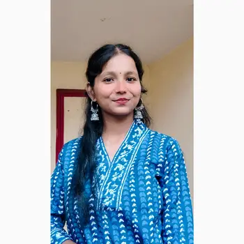 Krashika Kashyap English Home Tutor in Indira Nagar Lucknow with 3 Years Experience