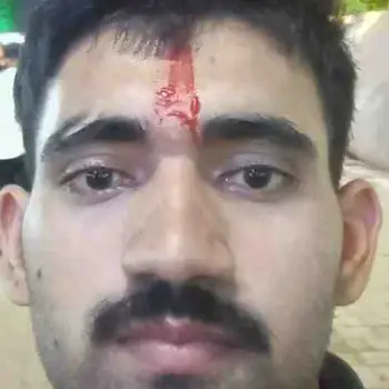 Pragyanandan shukla  Yoga Teacher From Chand Ganj Lucknow