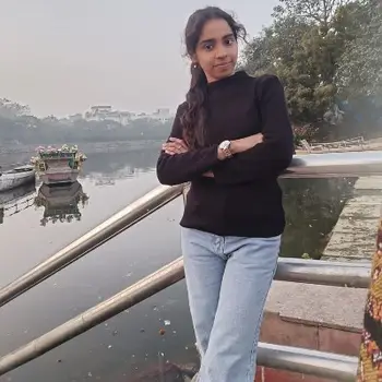 Shivani Dubey Maths Home Tutor in Rahim Nagar Lucknow with 3 Years Experience