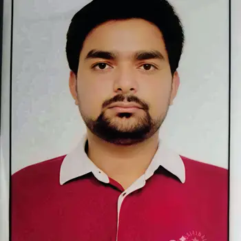 Alok Yadav  Tutor From Aliganj Lucknow