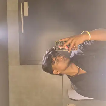 Siddharth Singh Maths Home Tutor in Madion Lucknow with 4 Years Experience