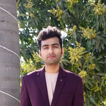 Divyansh Patel Maths Home Tutor in Para thana Lucknow with 3 Years Experience