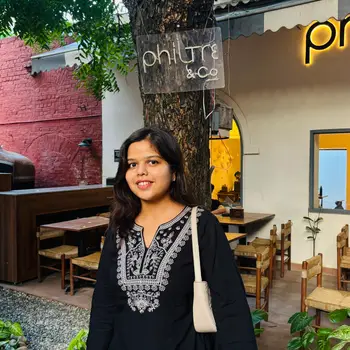 Tanishka Jaiswal  Tutor From Aishbagh Lucknow