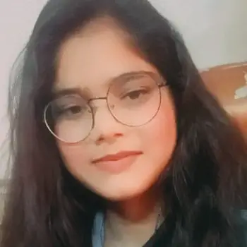 Mahi Gupta Maths Home Tutor in Rajajipuram Lucknow with 2 Years Experience