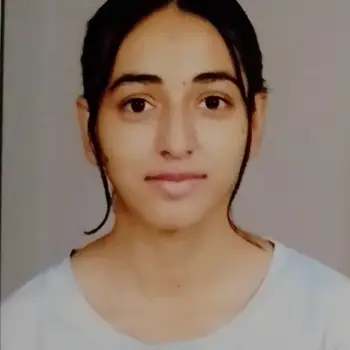 Princy Maths Home Tutor in Jankipuram Lucknow with 6 Years Experience
