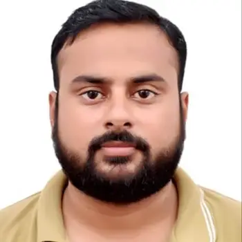 Chandra Bhushan Singh Physics Home Tutor in Indira Nagar Lucknow with 6 Years Experience